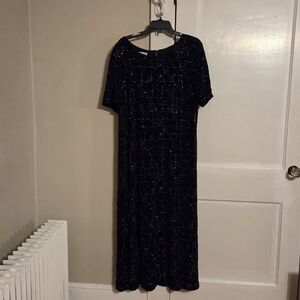 Long Formal Black Dress With Lots Of Sparkle Size 18